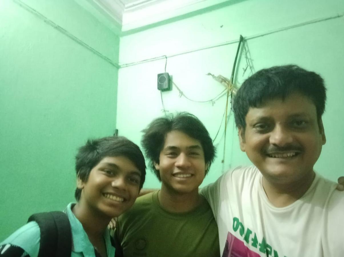 Green Home Stay Kolkata Prefer International Guest Extérieur photo